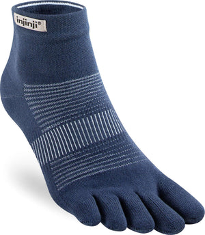 Injinji teensokken Run Lightweight Mini Crew Coolmax navy unisex, ideaal voor hardlopen met unieke teenverdeling. Injinji teensokken Run Lightweight Mini Crew Coolmax navy unisex, ideaal voor hardlopen met unieke teenverdeling.