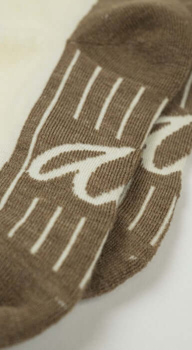 Alfredo Gonzales Wandelsok Wol Hike plain AG-SW-HIPLAINi 133 offwhite met bruin en witte details.