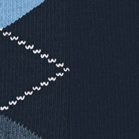 Burlington Everyday Mixed 2-Pack Damessokken 22044 6130 plum detail van sokken in katoenmix met geometrisch patroon.