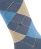 Burlington Queen Sokken Dames 22004 6662 light jeans met ruitpatroon in blauw en beige.
