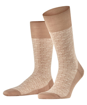 FALKE Airport Special Edition Heren 12424 5038 camel, stijlvolle fantasy sokken in camel kleur.