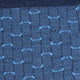FALKE Airport Special Edition Heren 12424 6491 blue ink, detail van het patroon van de sokken in blauw.