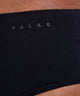 FALKE Daily Seamless Slip Heren 68141 3000 black close-up van de band met FALKE logo in zwart.