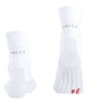 FALKE RU4 Endurance Compressie Hardloopsokken Dames 76016 2000 white, witte hardloopsokken voor dames voor optimaal comfort en steun.