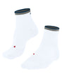 FALKE RU4 korte hardloopsokken voor heren in wit, met middelhoge demping voor comfort en stabiliteit.