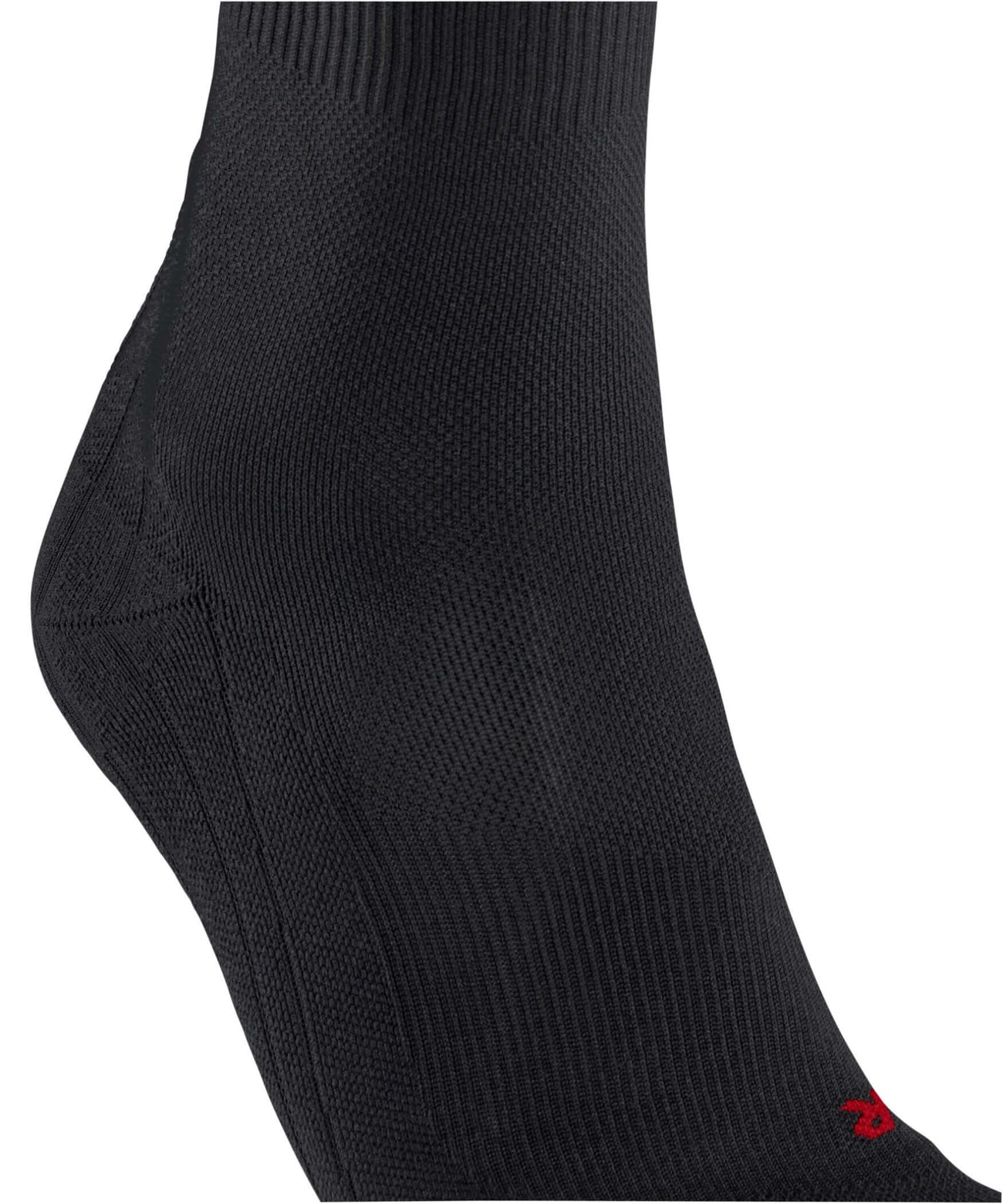 Detail van de FALKE RU Compressie Kous Energy in zwart, ontworpen voor heren met anatomische pasvorm.