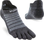 Injinji teensokken Run Lightweight No-Show in grijs met teenverdeling voor hardlopen.