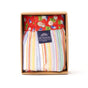McAlson boxershort in stijlvolle gestreepte verpakking met rode boord en knopen.