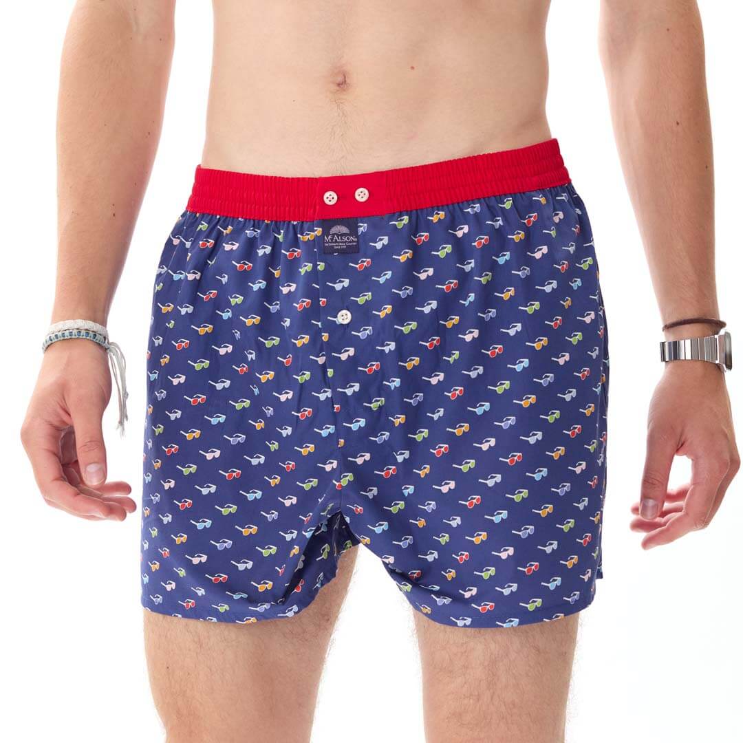 McAlson Boxershort met binnenbroek Sunglasses navy M5161 in blauwe kleur met zonnebrillenprint en rode boord.
