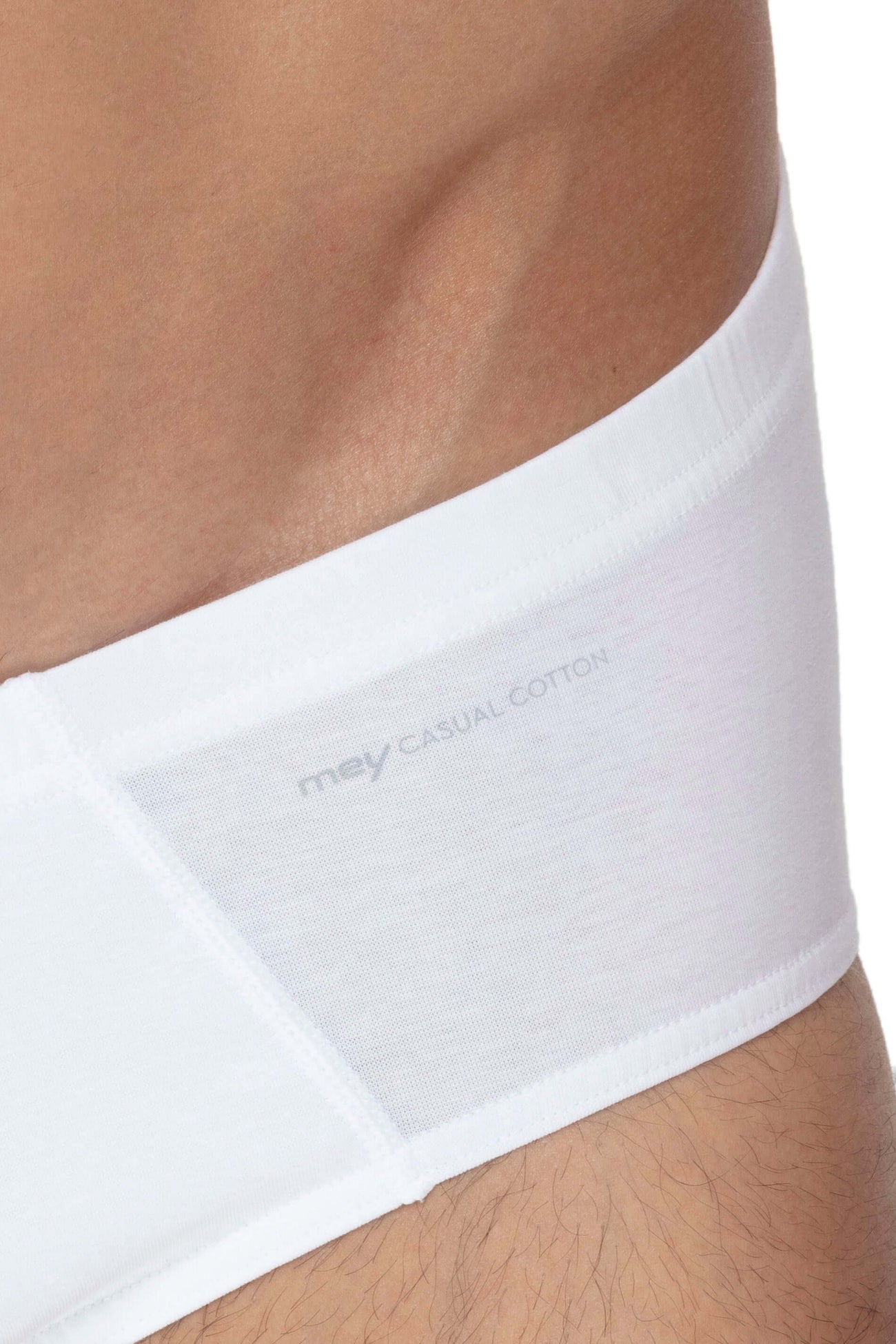 Mey Mini Slip Casual Cotton Heren 49111 101 weiss, detail van katoenen slip met elastische tailleband.