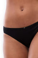 Mey Mini Slip Soft Shape Dames 79105 in zwart, lage heupen, huidvriendelijke microvezels, perfecte pasvorm.