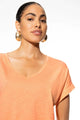 Mey Shirt Brooke Dames 17757 547 sunglow, vrouwen t-shirt met V-hals en trendy mouwtjes in oranje.