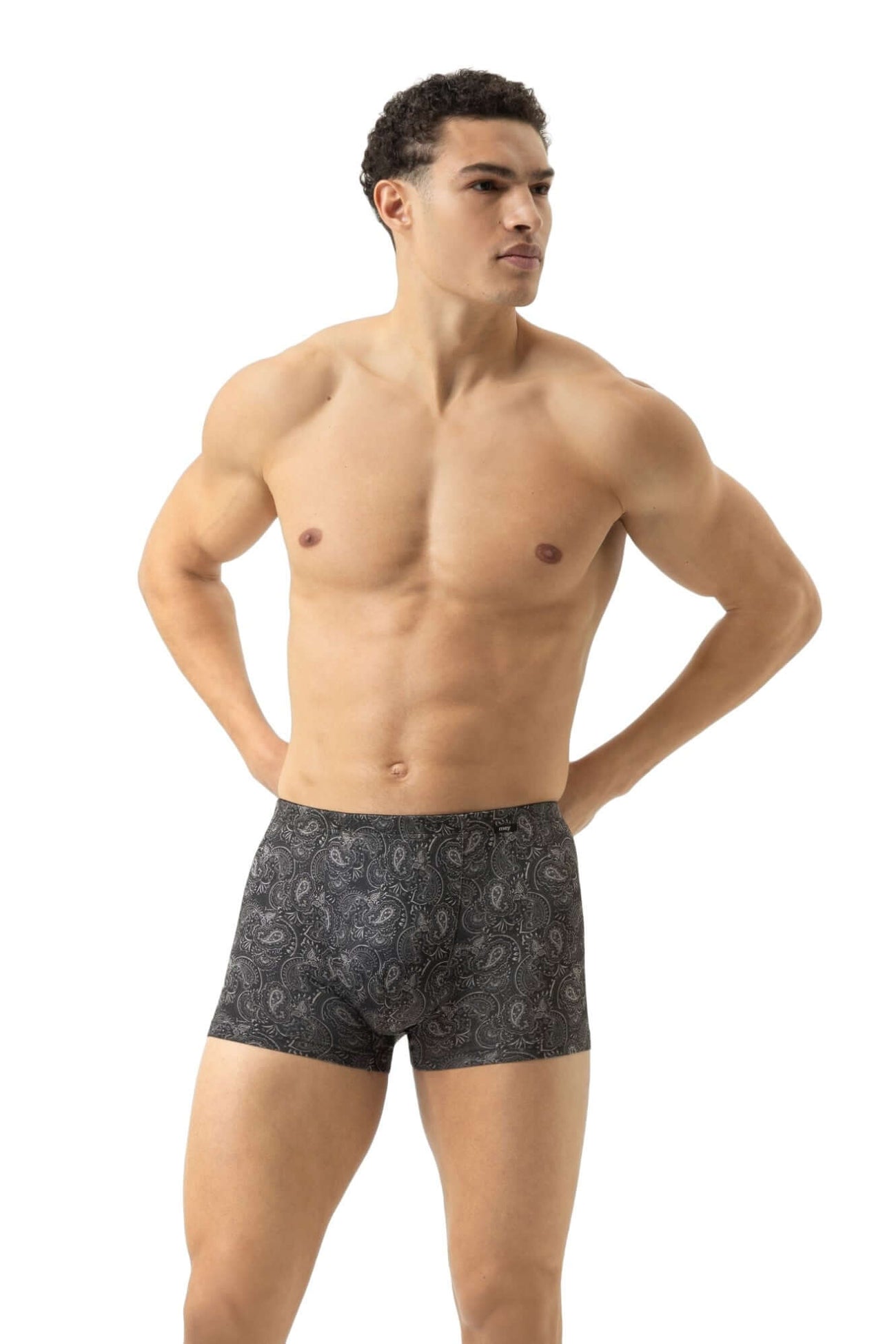 Mey Shorty BC Paisley Heren 2120139 3 zwart, comfortabele boxer met paisley print en klimaat regulerend materiaal.