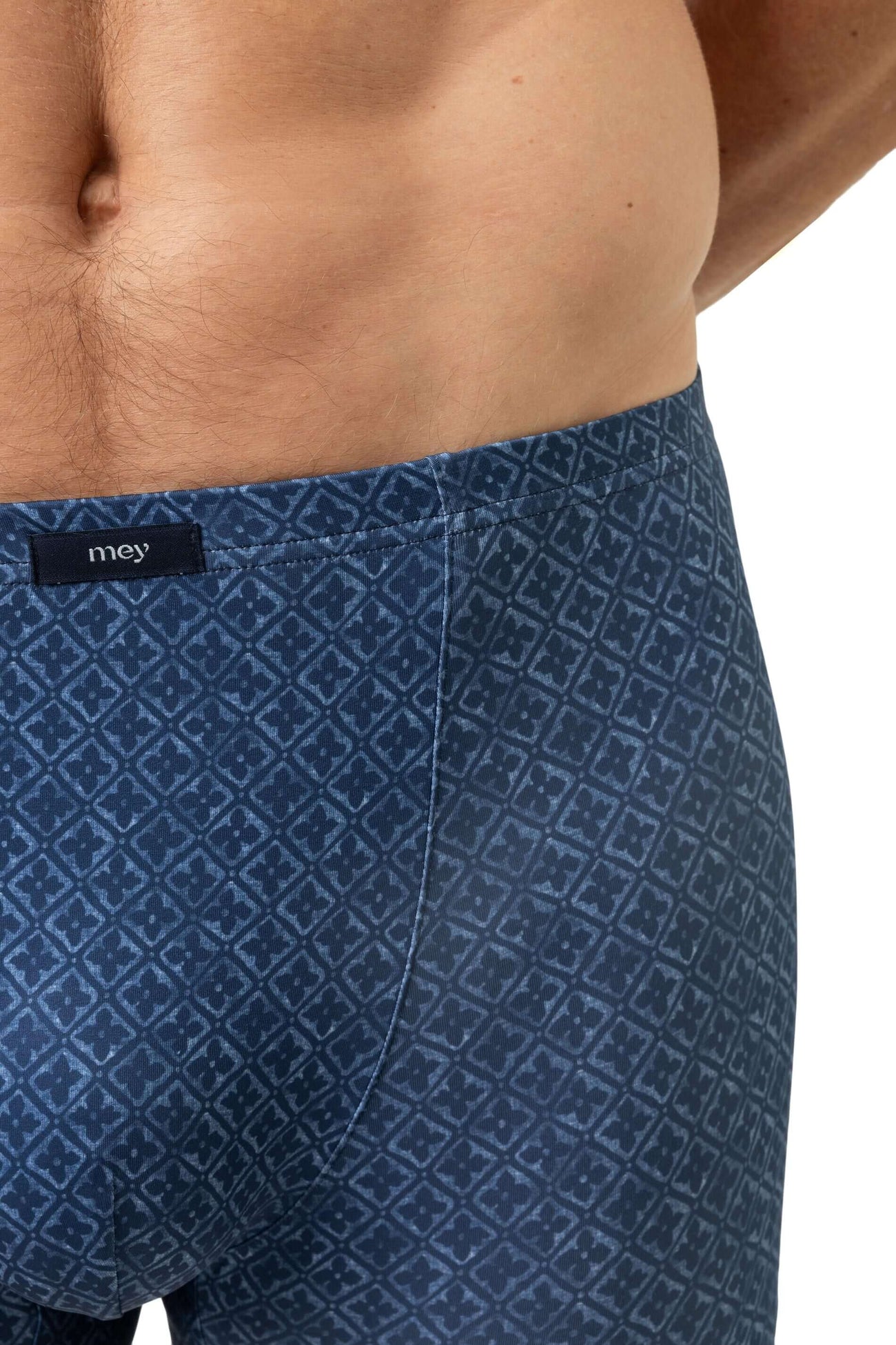 Mey Shorty Flowerty Bleu Heren 2120196 309 dream blue met grafisch bloemenpatroon op jeansblauwe boxer.