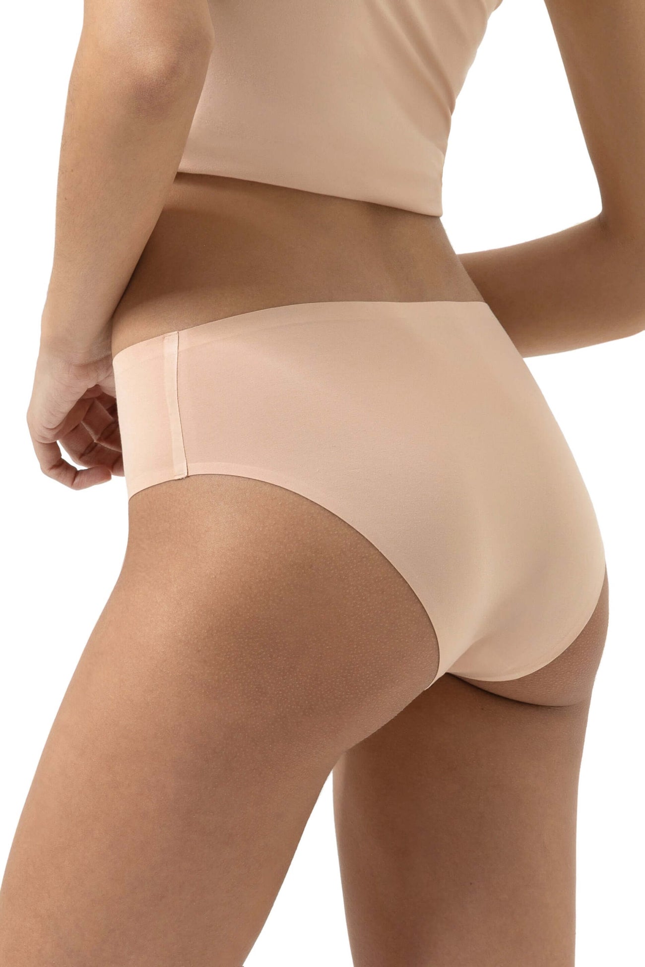 Mey Slip Simply Better Invisible Dames 1120057 376 cream tan, onzichtbare, zachte slip in beige, perfect voor onderkleding.