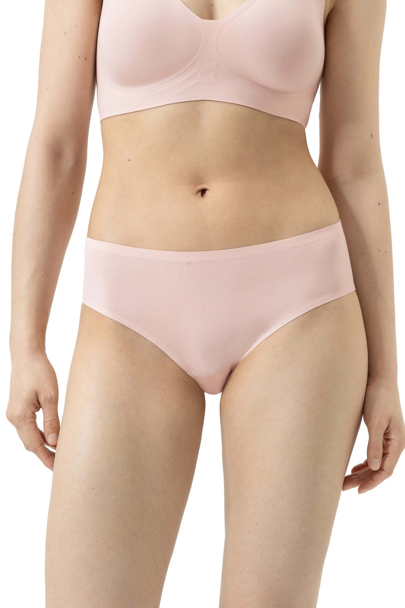 Mey Slip Simply Better Invisible Dames 1120057 38 blossom in zacht roze, perfect onzichtbaar onder kleding.
