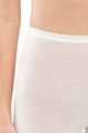 Mey Slip met lange pijp Wol Zijde Exquisite Dames 67407 1 weiss detail van elastische tailleboord en zachte stof.