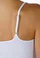 Mey Spaghetti Top Soft Shape Dames 75100 1 weiss, detail van verstelbare spaghettibandjes op een witte top.