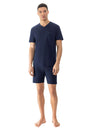 Mey Tweedelige Pyjama Pure Night Heren 2240050 668 yacht blue met V-hals en korte broek in navy kleur.