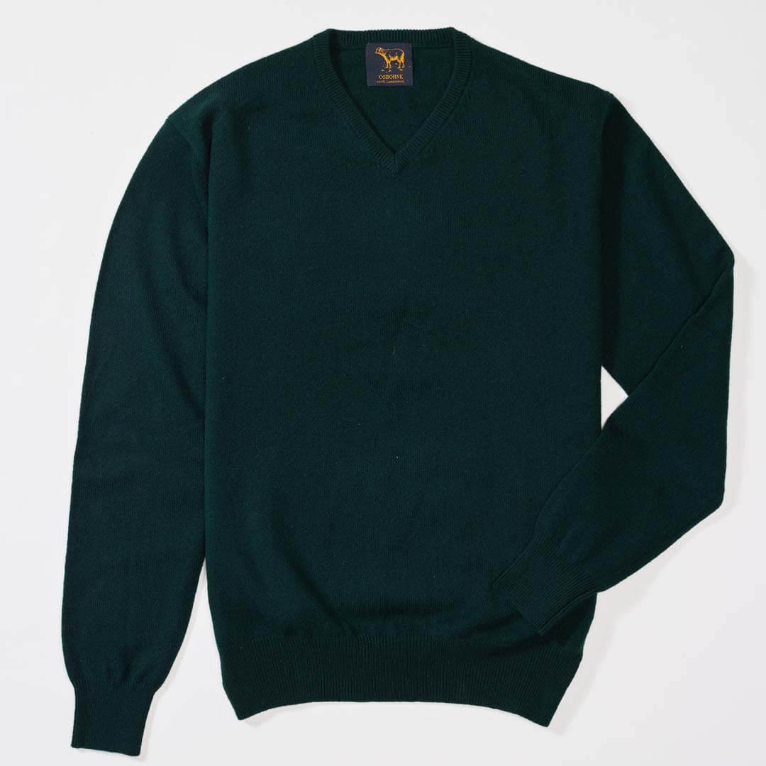 Osborne Heren Trui V-Hals Lamswol OMVS TARTAGRE in donkergr green lamswol, stijlvol en comfortabel.