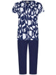 Pastunette Tweedelige Pyjama Midnight Mosaic Dames 121261-150-1 520 Dark Blue met een blauw-wit design en donkerblauwe broek.