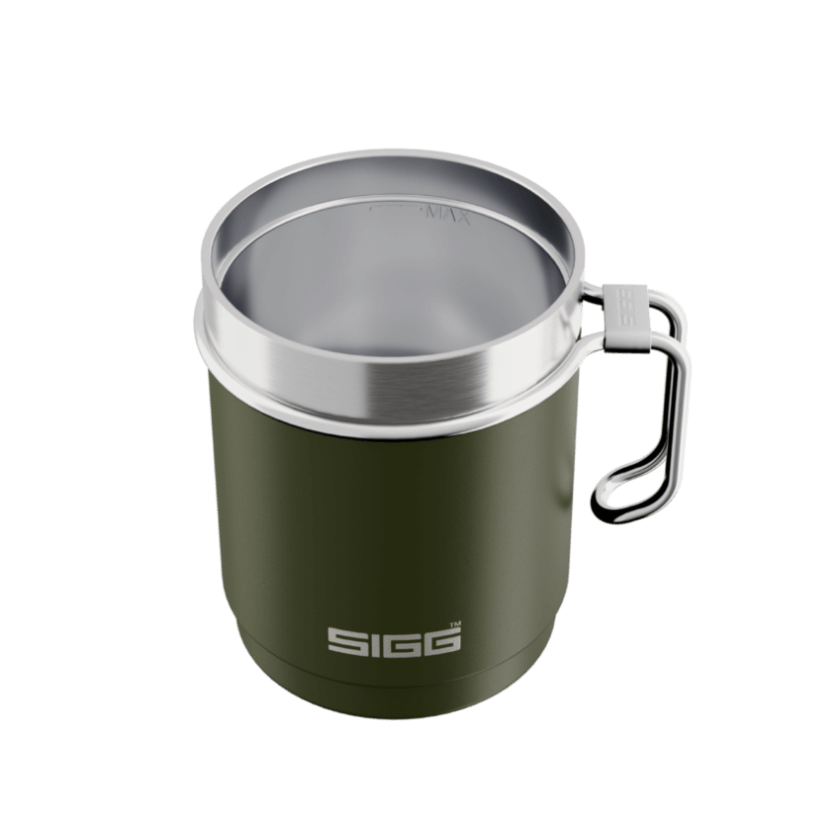 SIGG Travel Mug 0.3L Roasted Green GT6053.90 met vacuümisolatie, ideaal voor onderweg en avontuur.