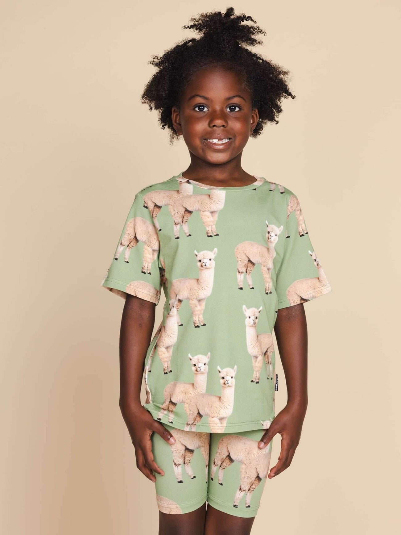 SNURK Alpaca Meadow T-shirt Kids met schattige alpaca-print voor kinderen