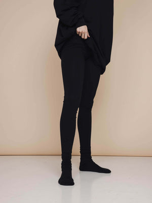 SNURK Black Legging Dames in zwart, zachte stretch jersey katoen met hoge taille.