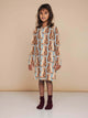 SNURK Bowie Long Sleeve Dress Kids met schattige kattenprint voor kinderen, perfect voor comfortabele pyjama-nachten.