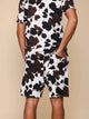 SNURK Cow Shorts Heren met stoere koeienhuidprint en diepe zakken.