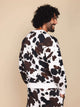 SNURK Cow Sweater Heren met cowprint, comfortabele pasvorm, elastische boordjes, gemaakt van biologisch katoen.