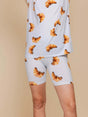 SNURK Croissants Bikershorts Dames met croissantjesprint, perfect voor comfort en stijl.