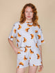 SNURK Croissants Shorts Dames, luchtige korte broek met croissantjes design voor dames loungewear.