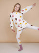 Kind met SNURK Donuts Sweater Dress Kids, speelklare outfit met kleurrijke donutprint en bijpassende legging.