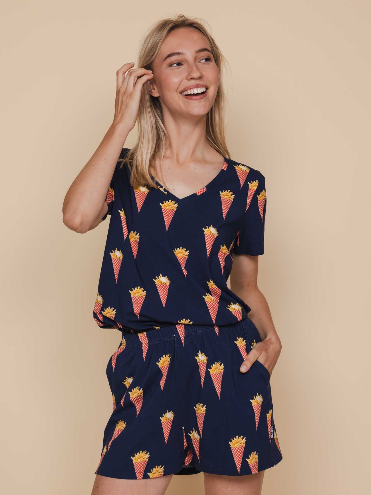 SNURK Fries Navy Shorts Dames