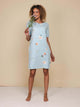 SNURK Hopeless Romantic T-shirt Dress Dames met bloemenprint, ideaal voor bed of strand, relaxed fit.