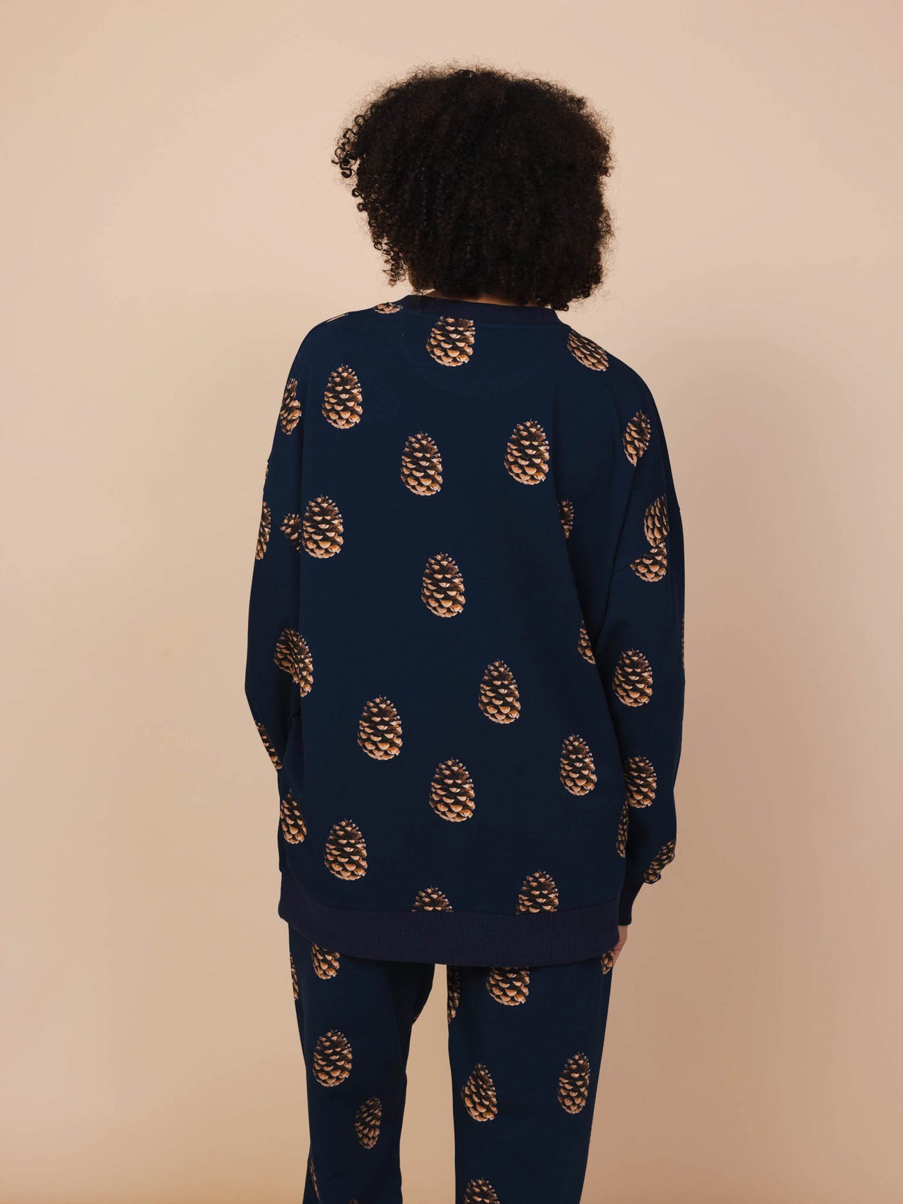 SNURK Pinecones Sweater Unisex