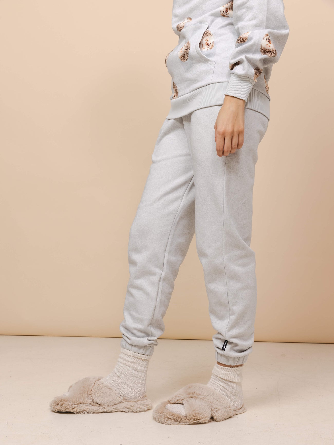 SNURK Uni Grey Slouchy Broek Unisex Foto 10637