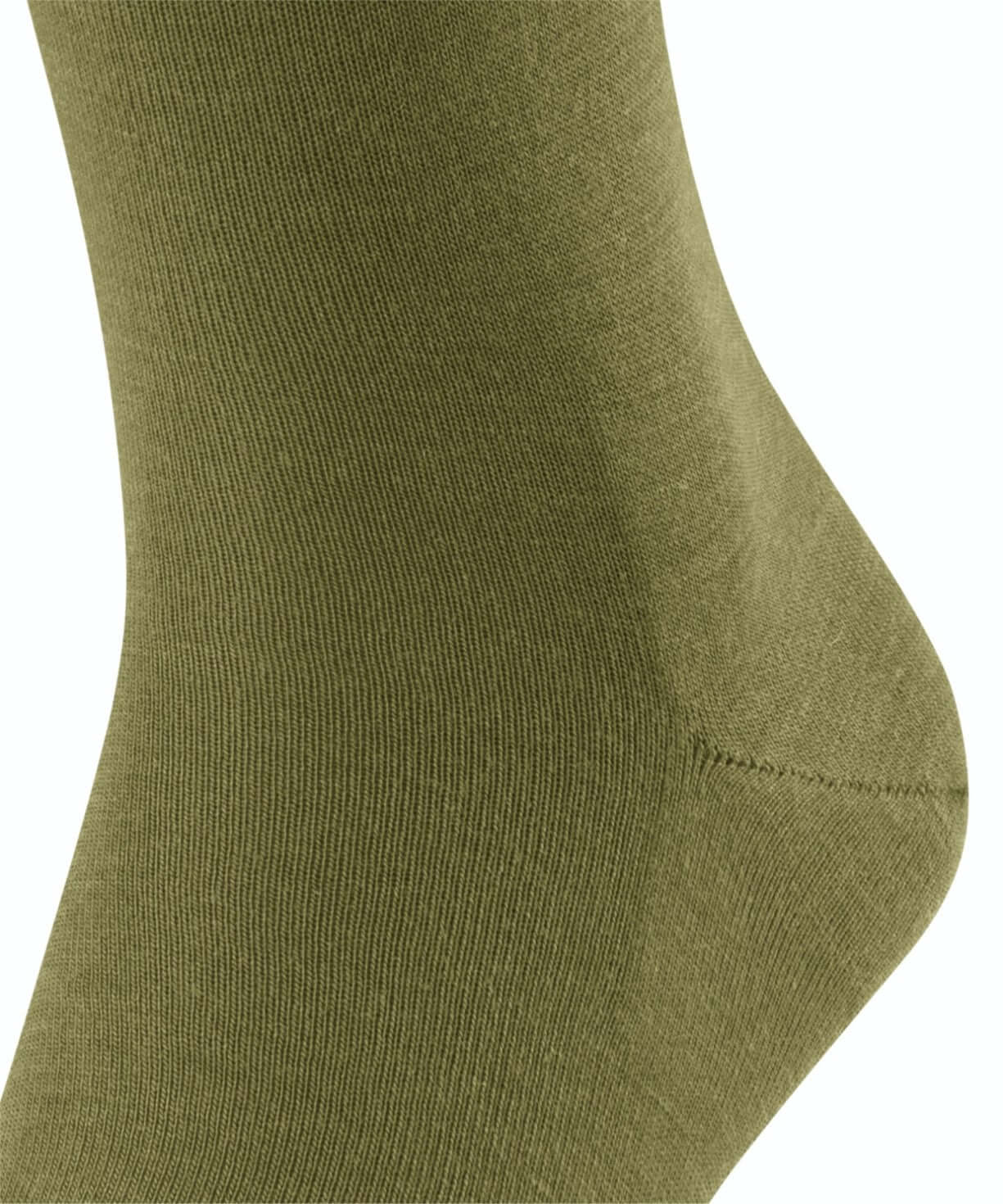 FALKE Airport Herensok 14435 7702 aspengreen Foto 15657