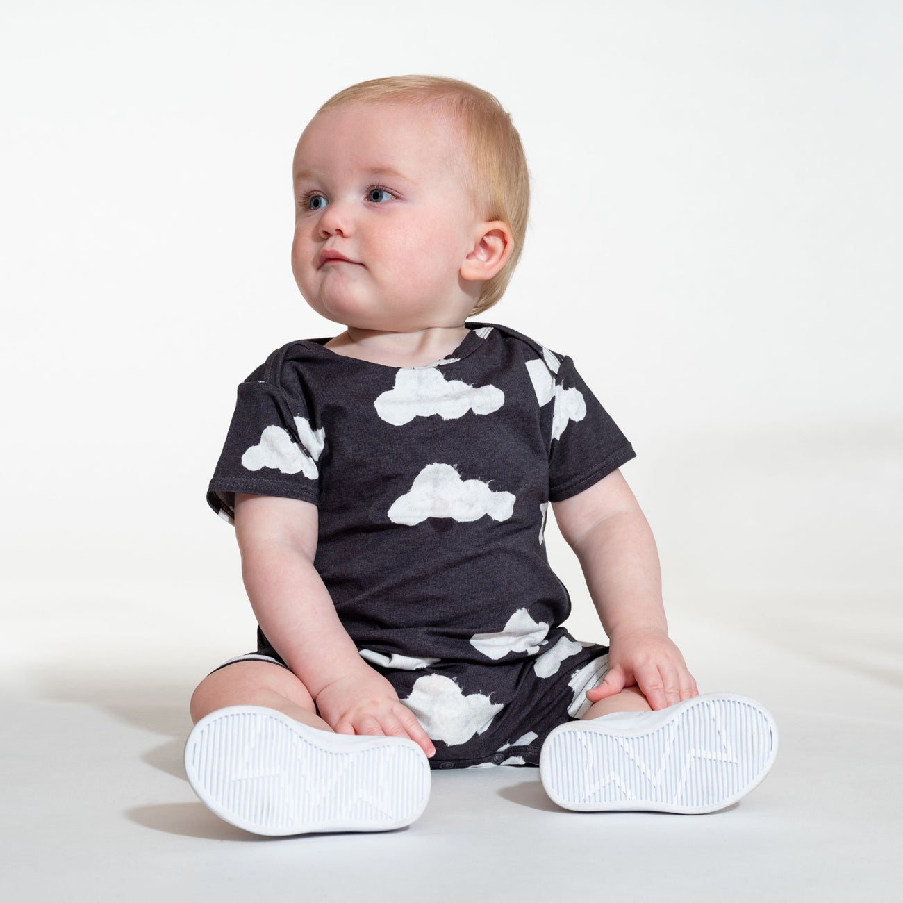 SNURK Cloud 9 Grey Black T-shirt Baby Foto 10559