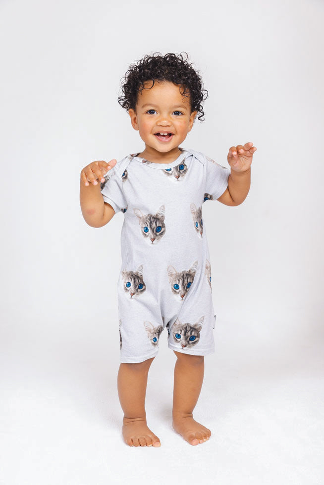 SNURK Ollie Cat Jumpsuit Baby Foto 30331